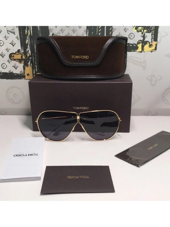 NEW AUTHENTIC Tom Ford Gold and Black Women\'s Sunglasses TF1158 30A main image 12